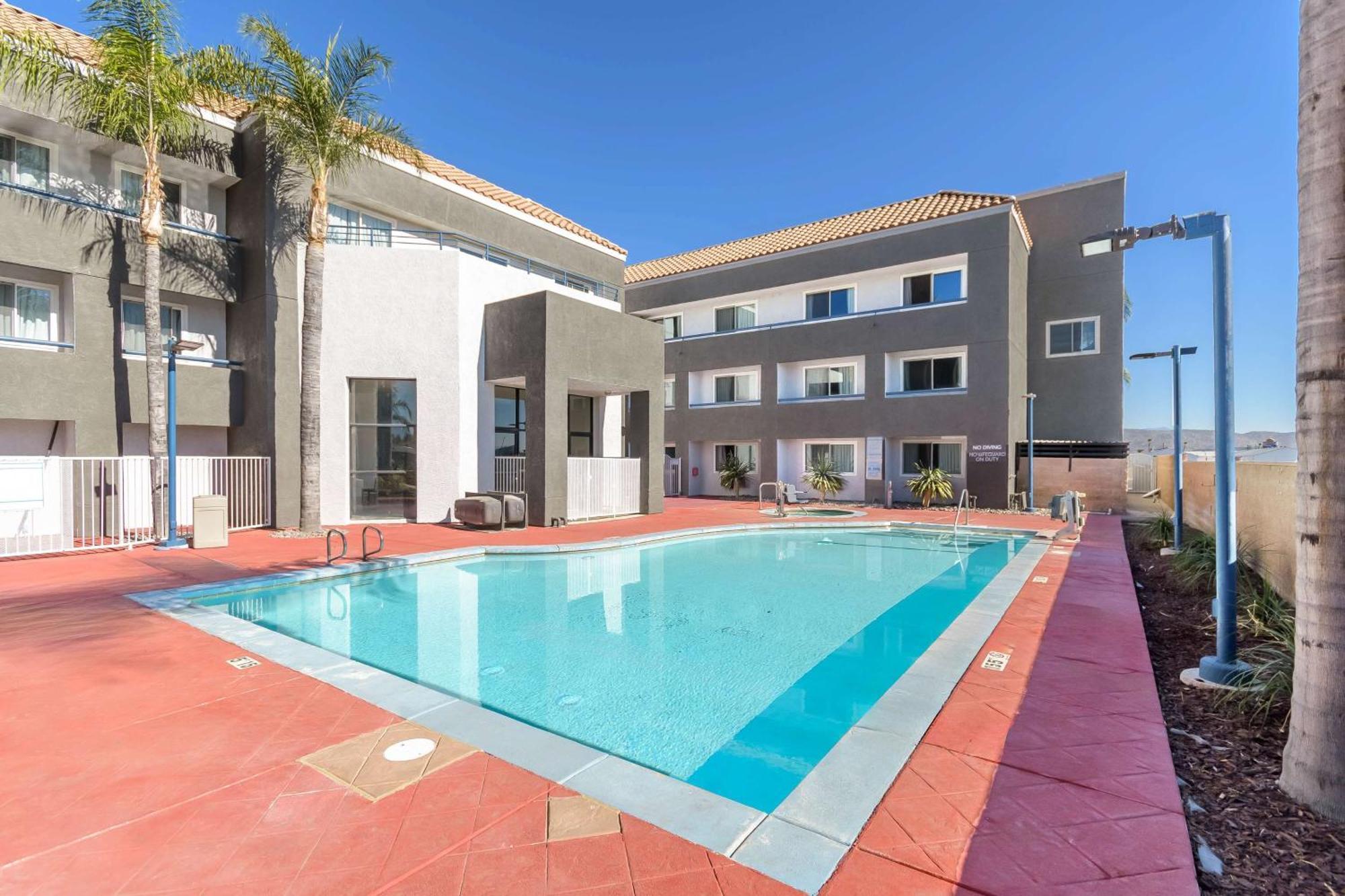 Studio 6 Suites Perris, Ca Exterior foto