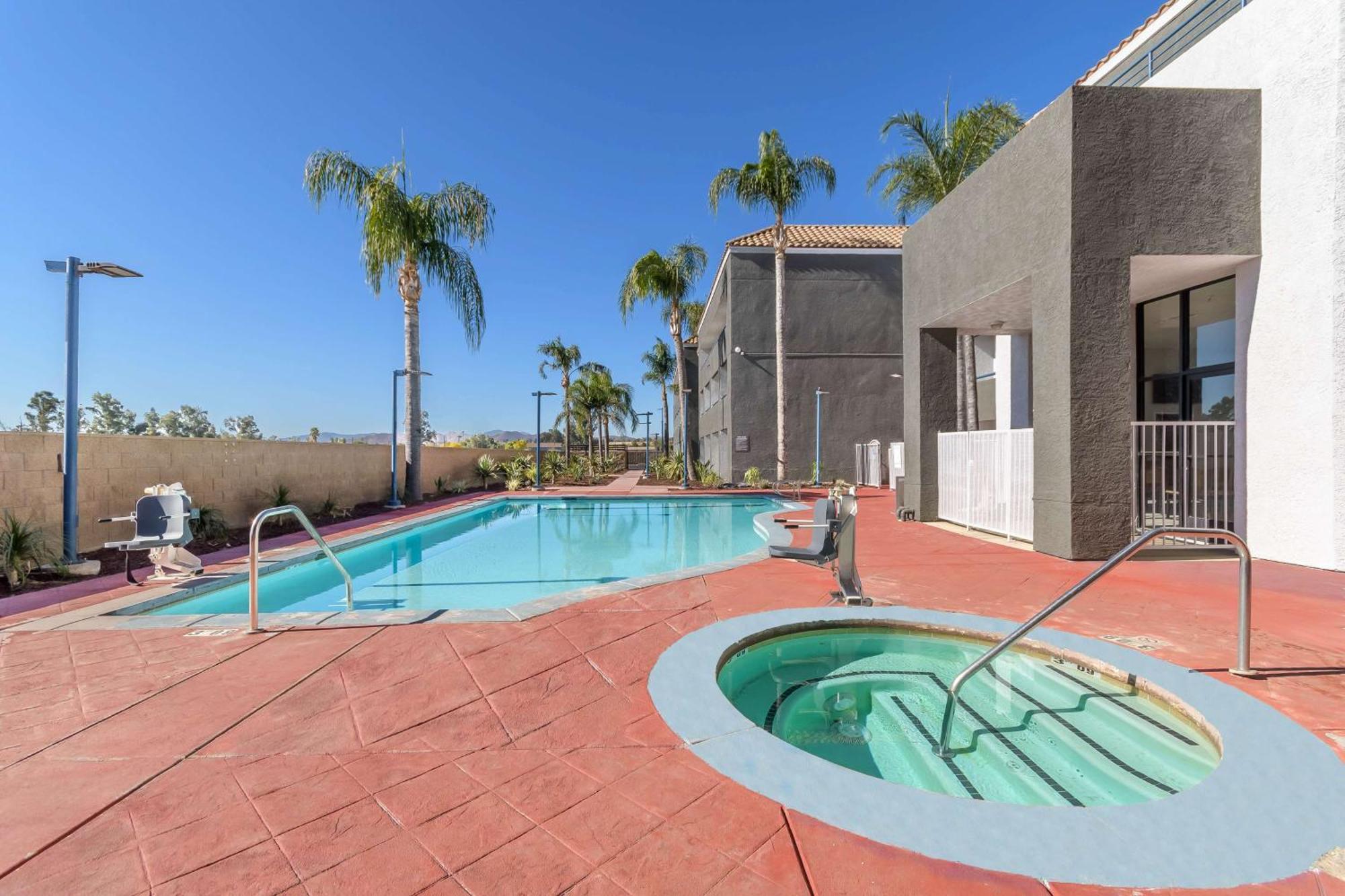 Studio 6 Suites Perris, Ca Exterior foto